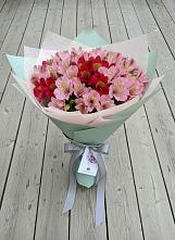 Букет цветов из:  Альстромерии в Сызрани