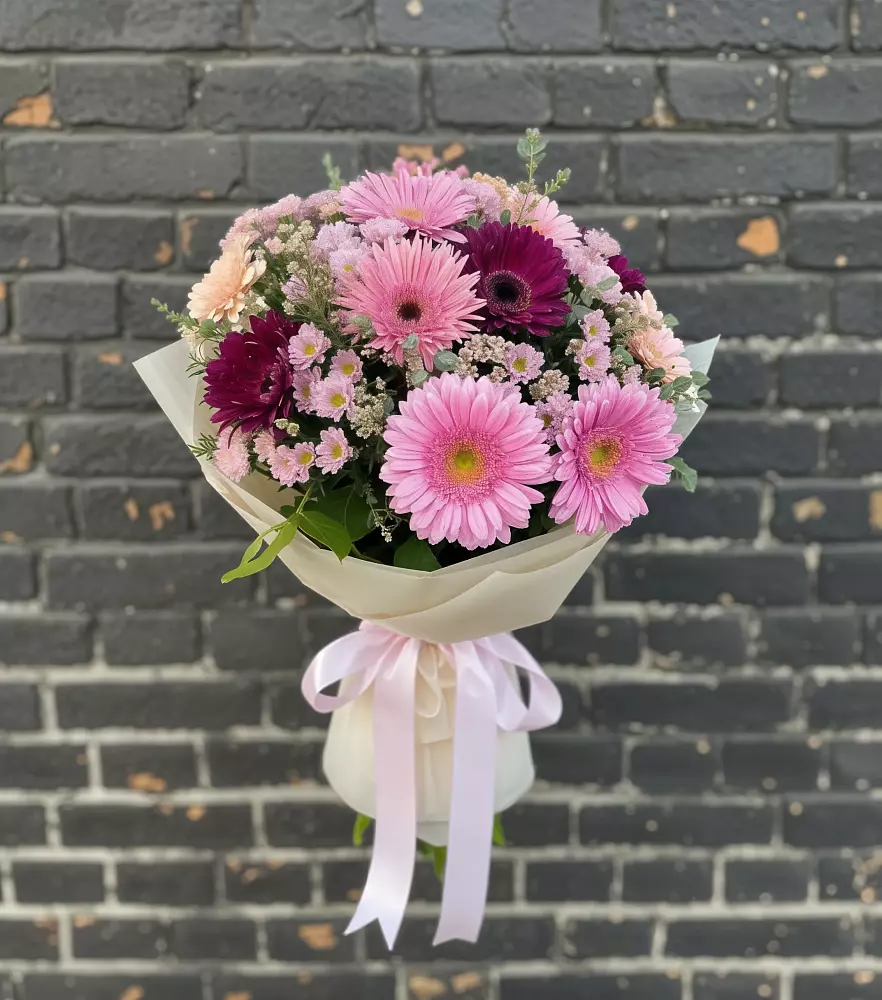Букет цветов из: Герберы и Хризантемы в Сызрани