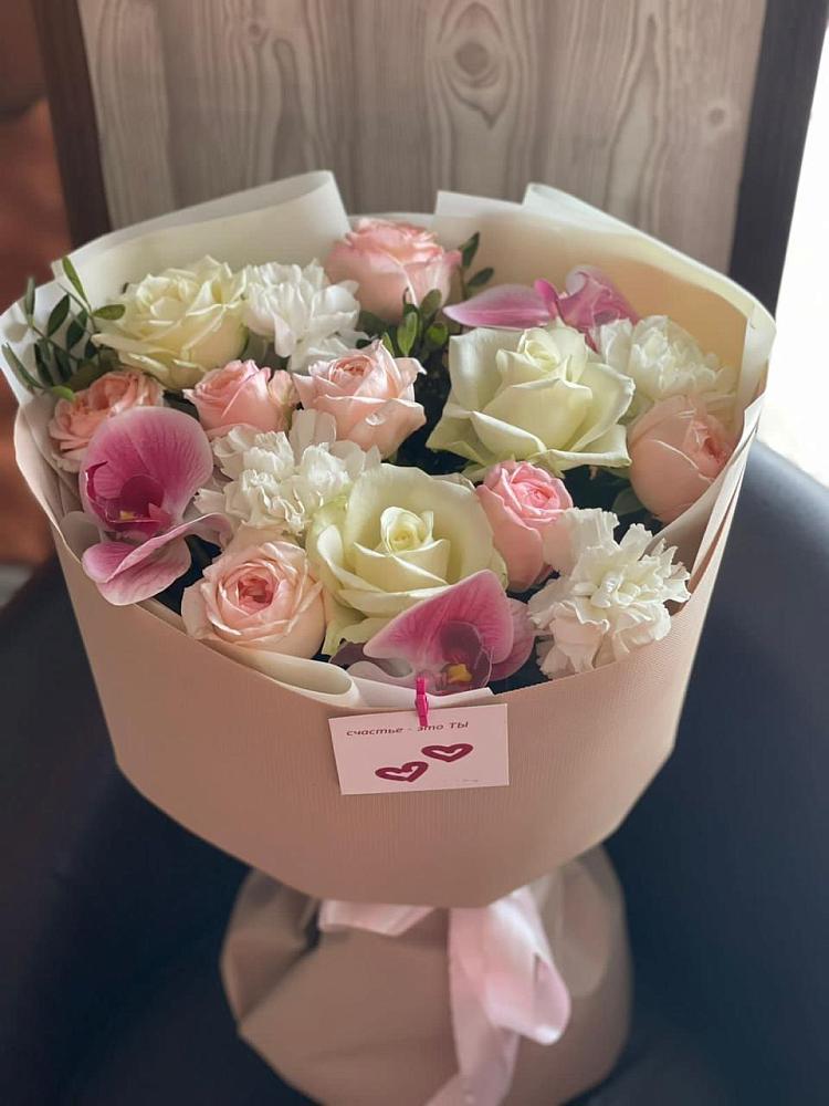 Букет цветов из: Орхидеи, Розы и Гвоздики в Сызрани