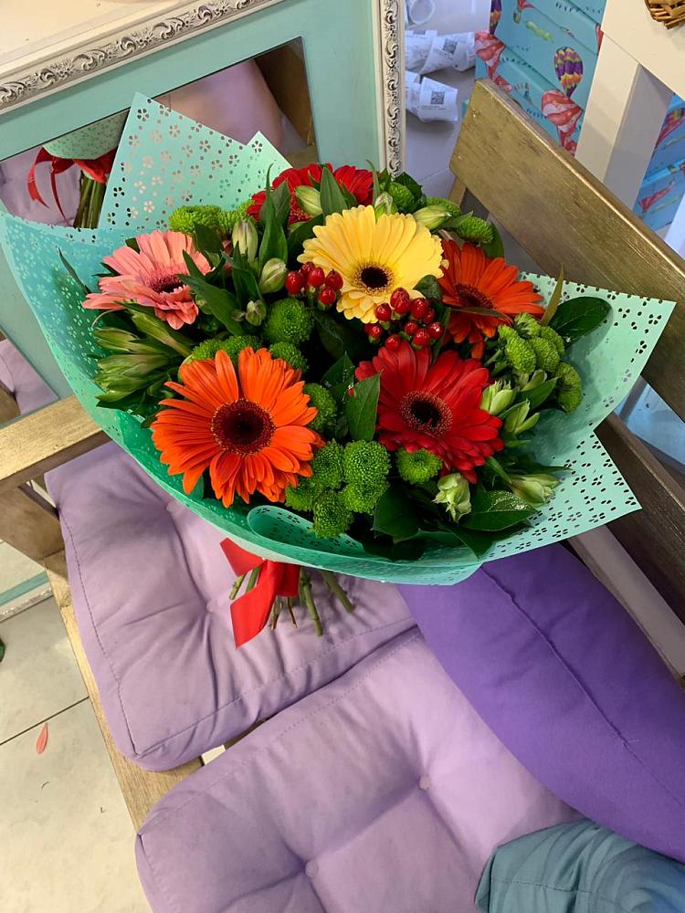 Букет цветов из: Герберы, Хризантемы и Альстромерии в Сызрани