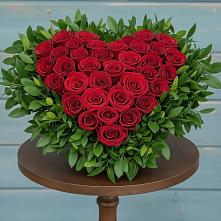 Цветочная композиция из Розы в виде сердца в Сызрани