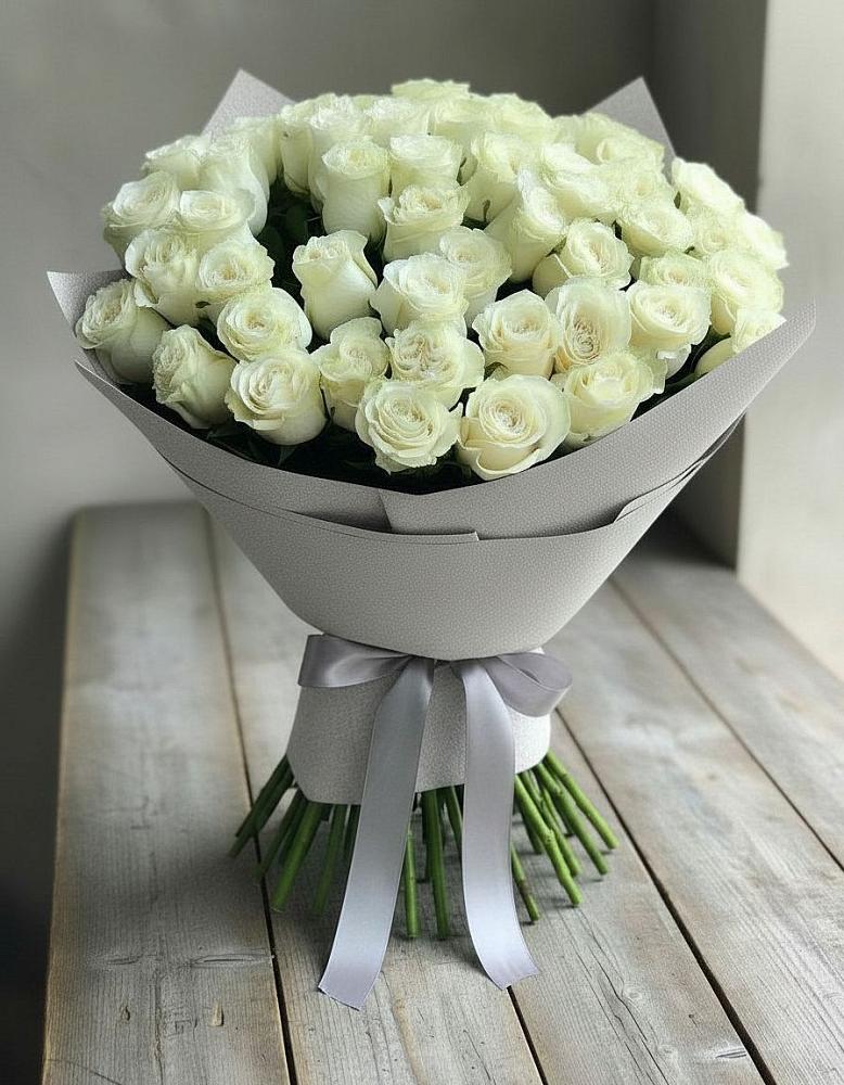 Букет 35 Белых роз в Сызрани