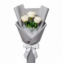 Букет 3 белые розы в Сызрани