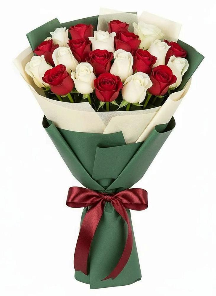 Букет Микс из красных и белых роз в Сызрани