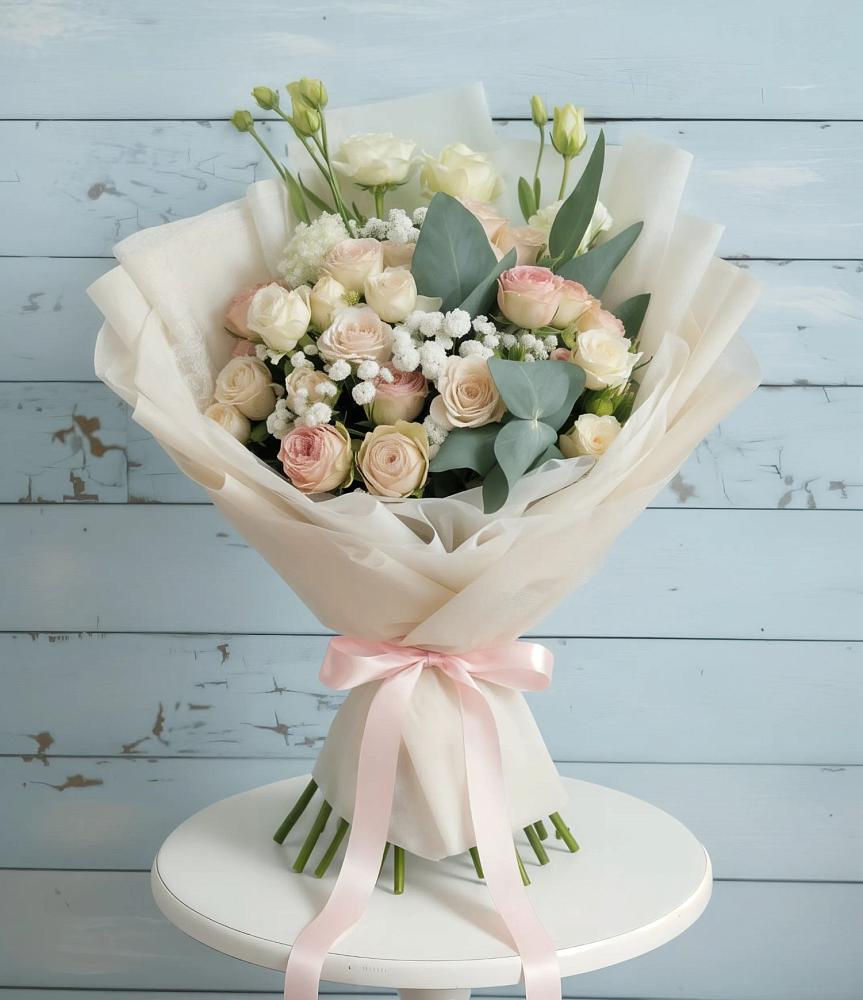 Букет цветов из: Розы и Лизиантусы в Сызрани