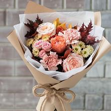 Букет цветов из:  Гвоздики, Хризантемы и Розы в Сызрани