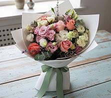 Букет цветов из:  Розы, Лизиантусы и Гвоздики #REPLACE_PRED# Сызрани