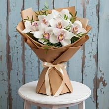 Букет цветов из:  Орхидеи и Розы #REPLACE_PRED# Сызрани