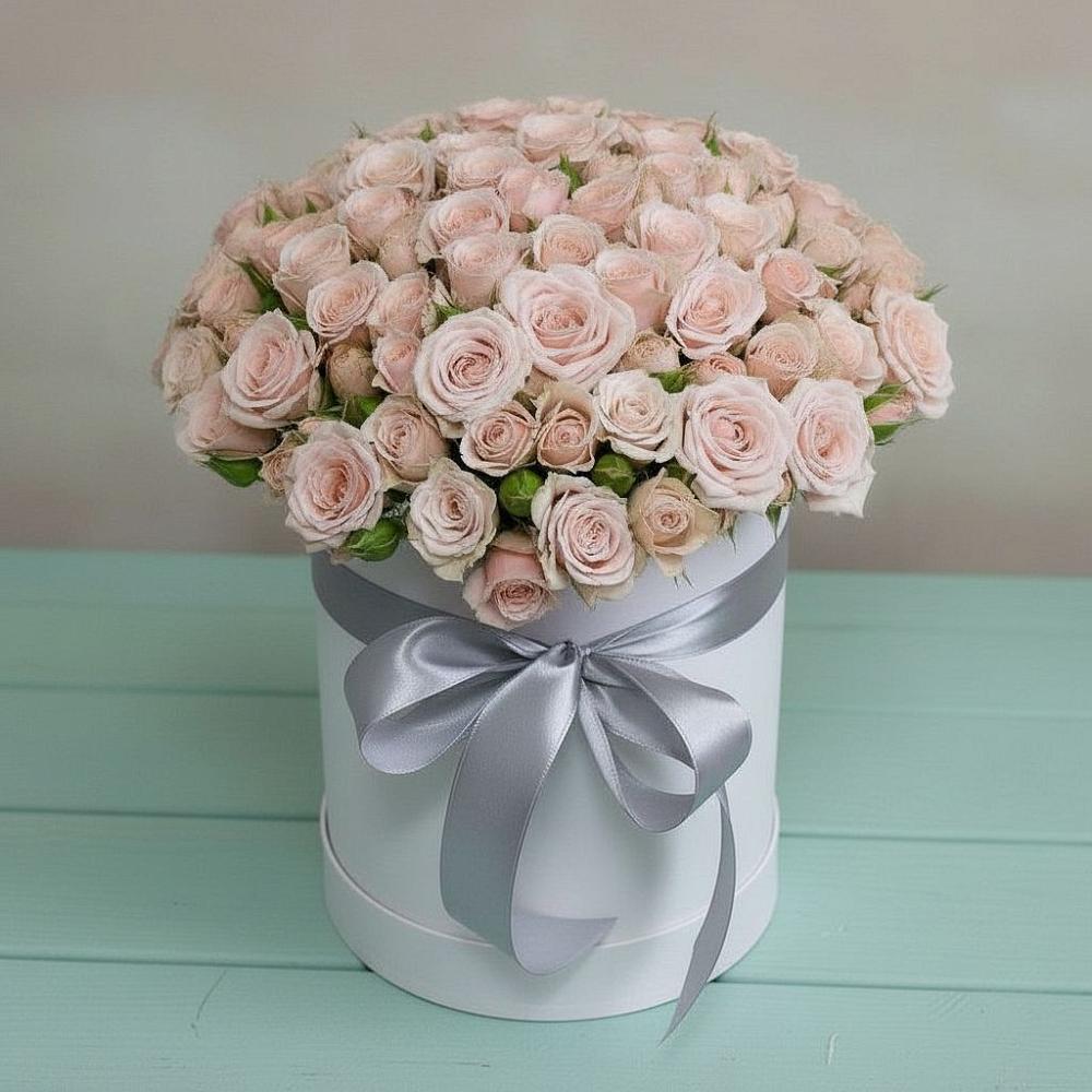 Цветочная композиция из Розы в шляпной коробке в Сызрани